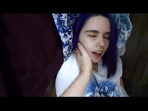 ❤️ Vaig trobar la meva germana a l'armari i la vaig ajudar a correr-se Porno de qualitat a nosaltres ca.niceporn-tv.ru ❌